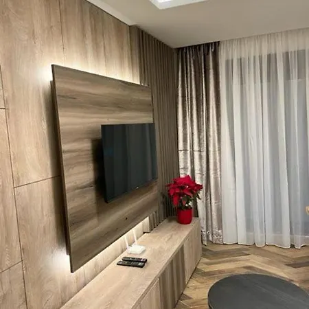 Aparthotel Perla Lux 4*