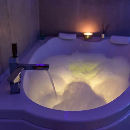 Perla Lux Aparthotel Indija